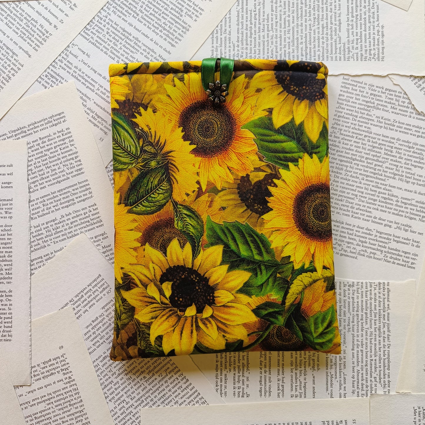 Sunflower Booksleeve