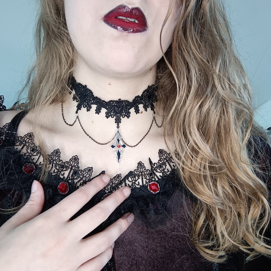 Midnights secret choker