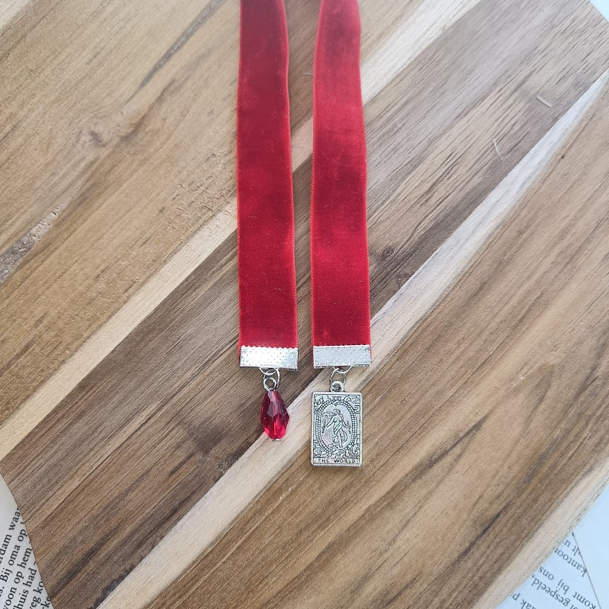 Tarot velvet bookmark