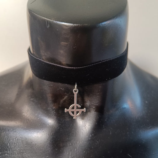 Ghost choker